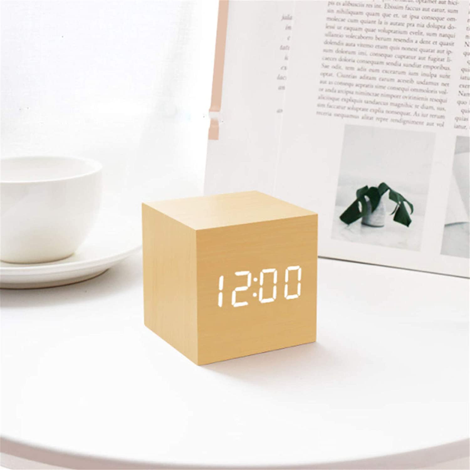 Rechargeable Square Wooden Alarm Clock Voice Control Snooze Function